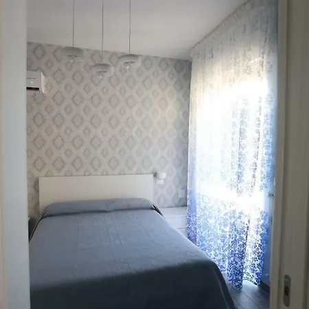 Mima Bed & Breakfast 3*